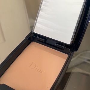 Diorskin forever compact flawless extreme makeup
